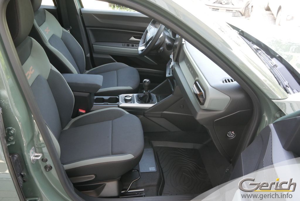 Dacia Duster TCe 130 4x4 Extreme - Samsaru's Car Outlet