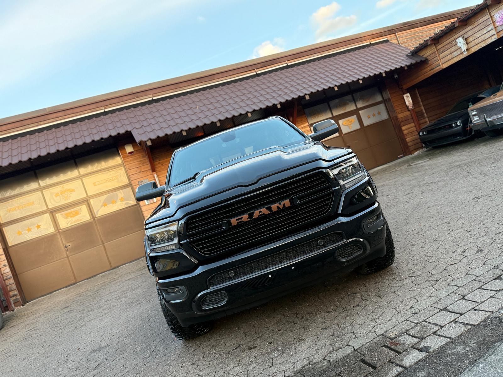 Dodge LPG*SPORT*NIGHT*OFFROAD*AHK*NAVI*BÜGEL*GARANTIE