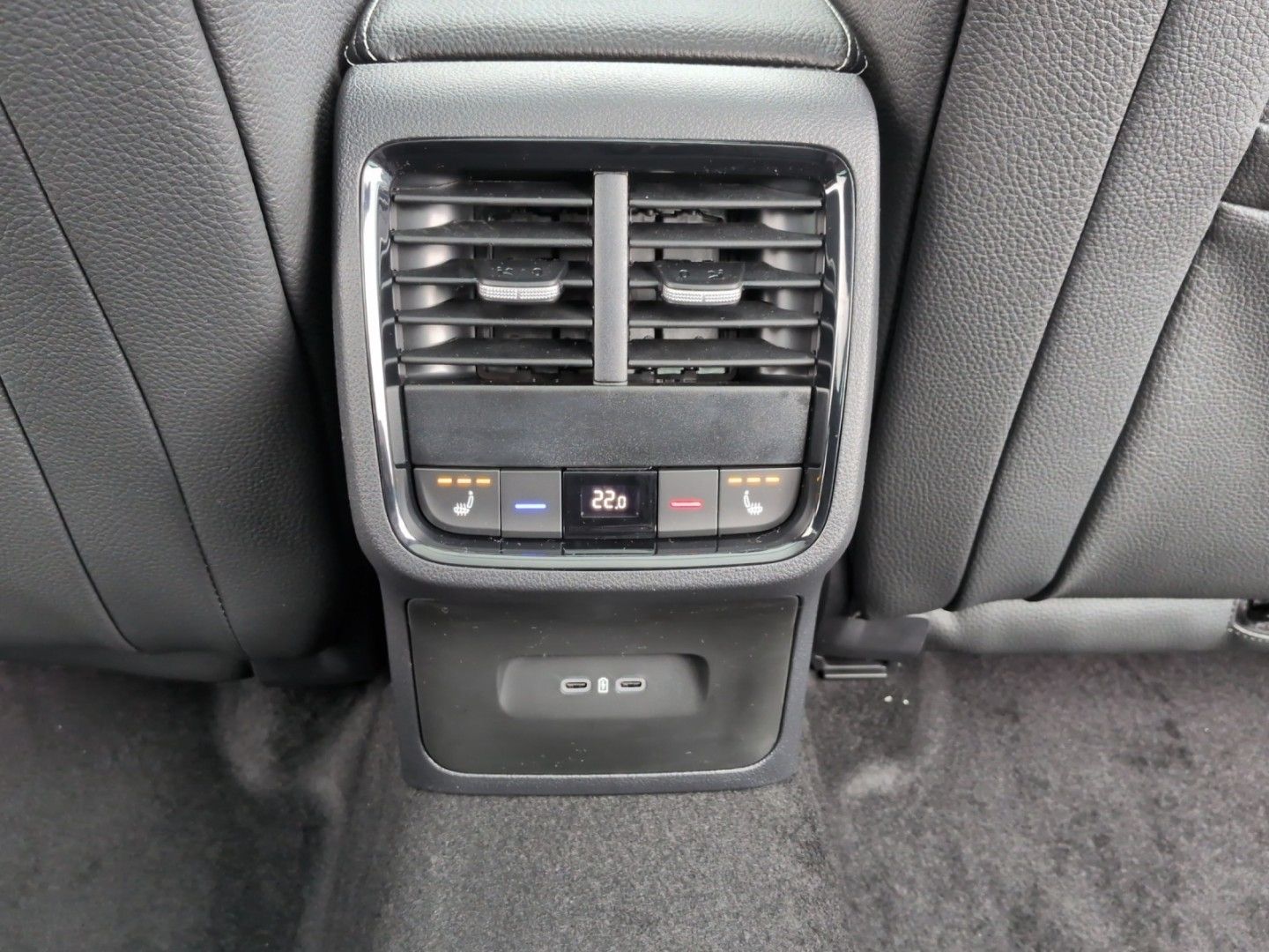 Skoda Octavia Combi SPORTLINE 4x4 2.0TSI*AHK Panodach