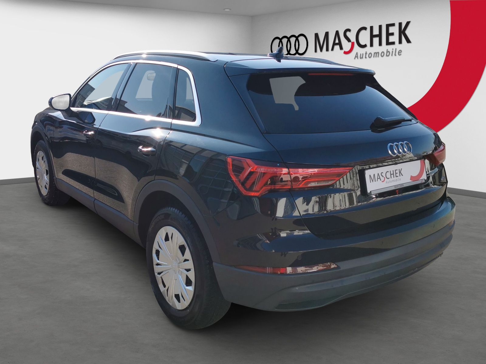 Audi Q3 S line 40 TDI quattro - Samsaru's Car Outlet
