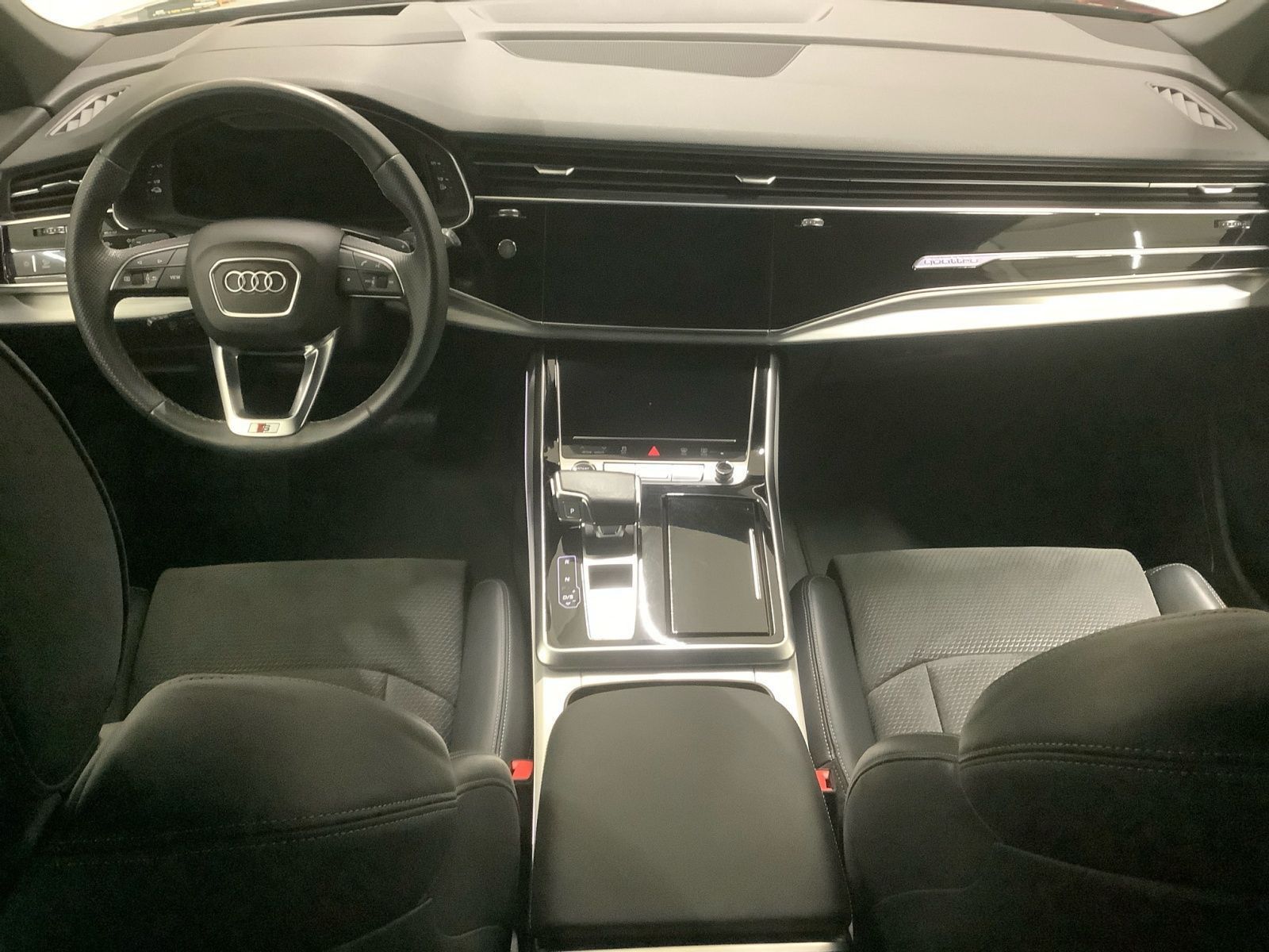Audi Q7 55 TFSI e quattro tiptronic,AHZV,Luft,Matrix