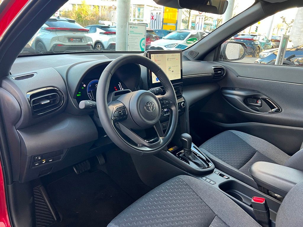 Toyota Yaris Cross 1.5 E FWD Teamplayer KlimaA,LED,Navi