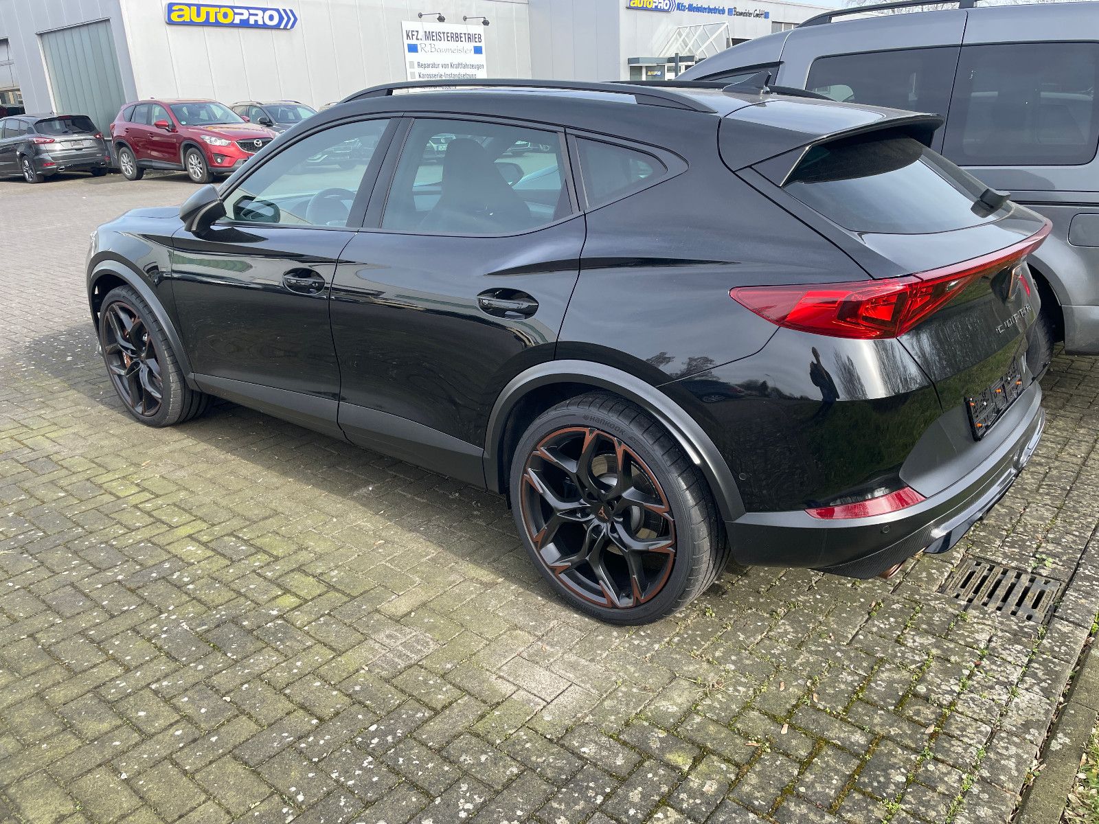 Cupra Formentor VZ5 4Drive - Samsaru's Car Outlet