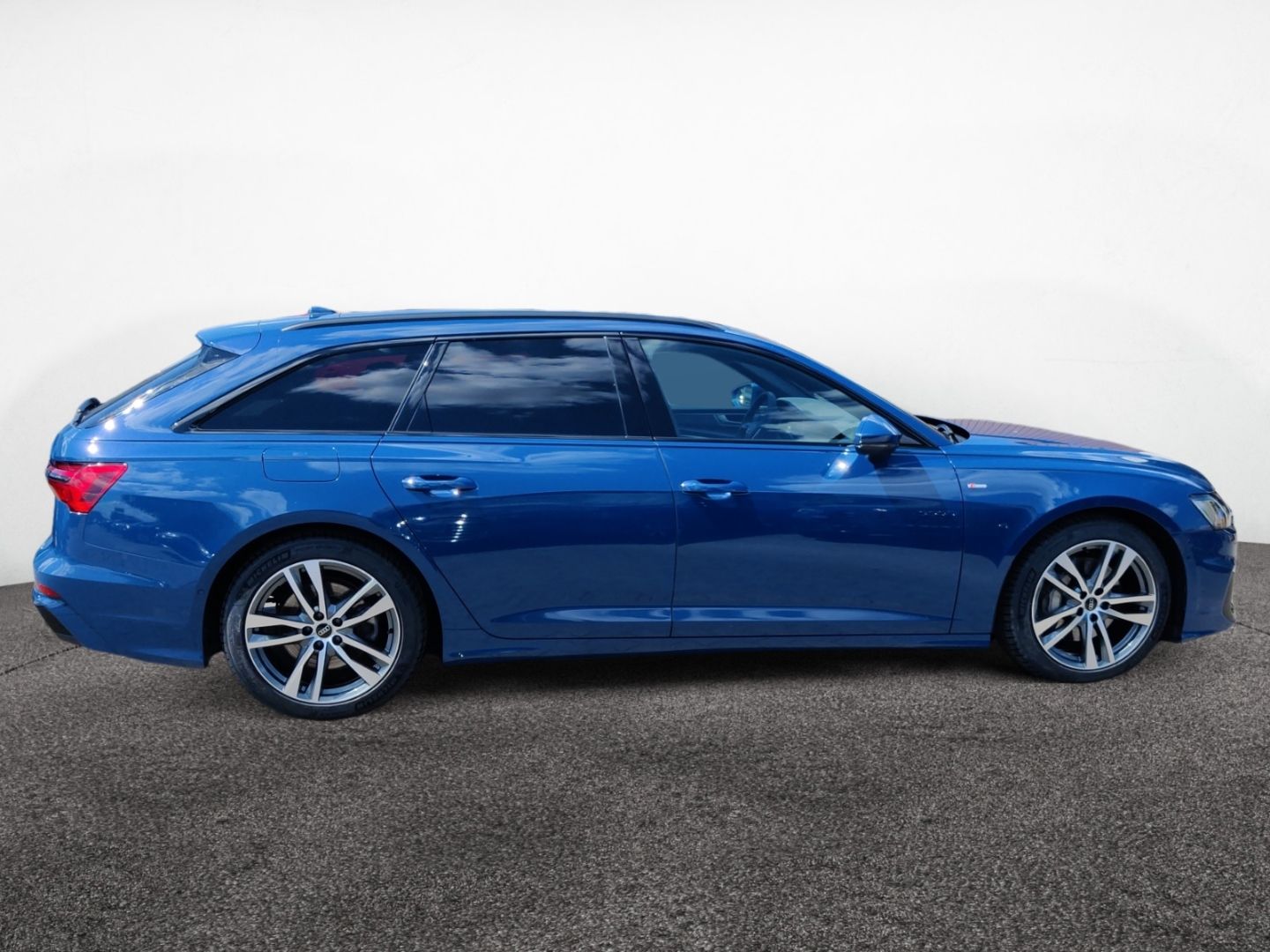 Audi A6 Avant 50 TDI quattro S line - Samsaru's Car Outlet