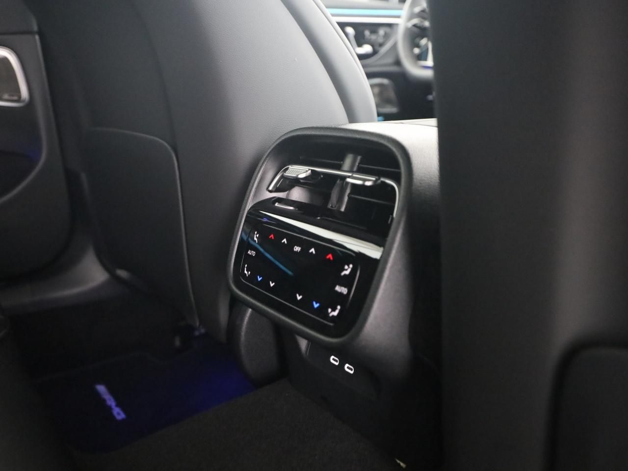 Mercedes-Benz E 450 d 4M T AMG Digital Light Night Burmester