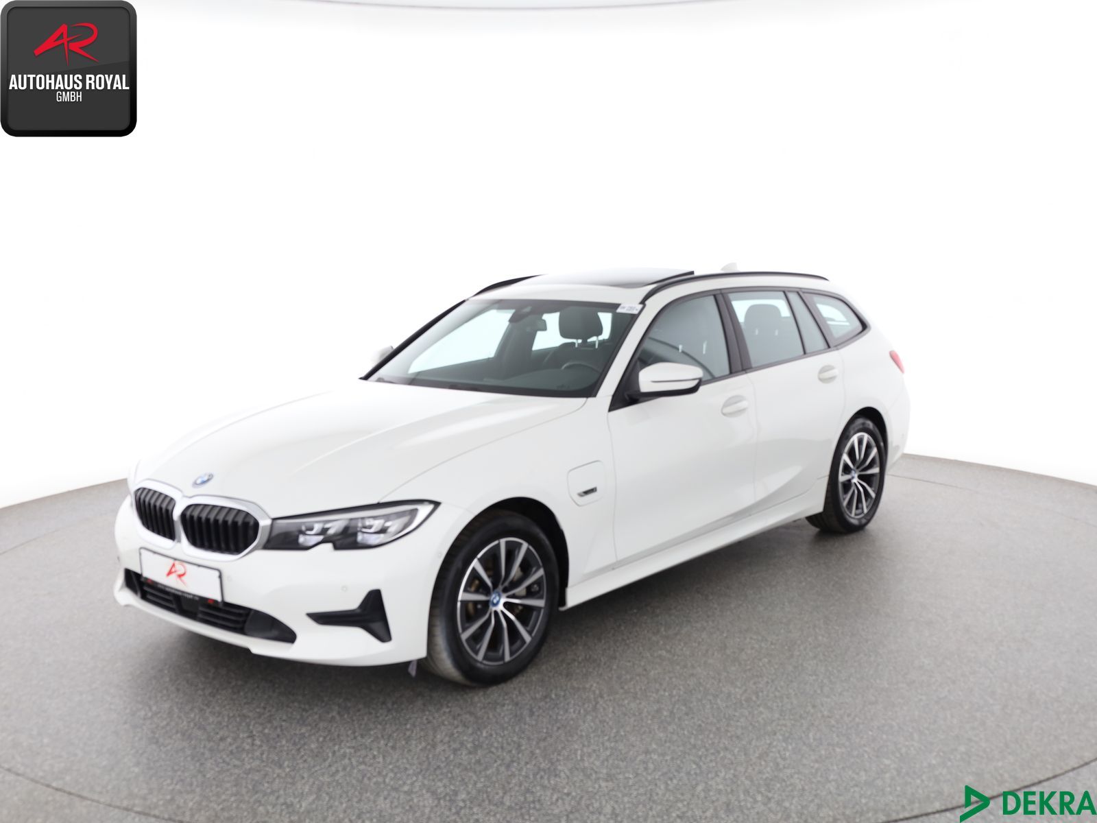 BMW 330 e T xDrive - Samsaru's Car Outlet