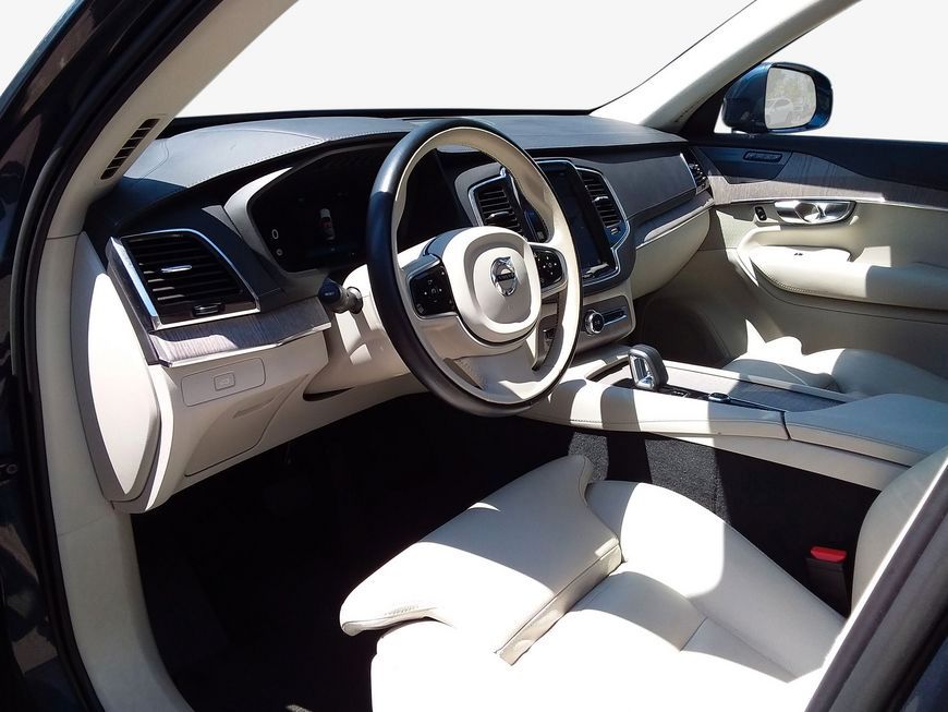 Volvo XC90 B5 D AWD Plus Bright - Samsaru's Car Outlet