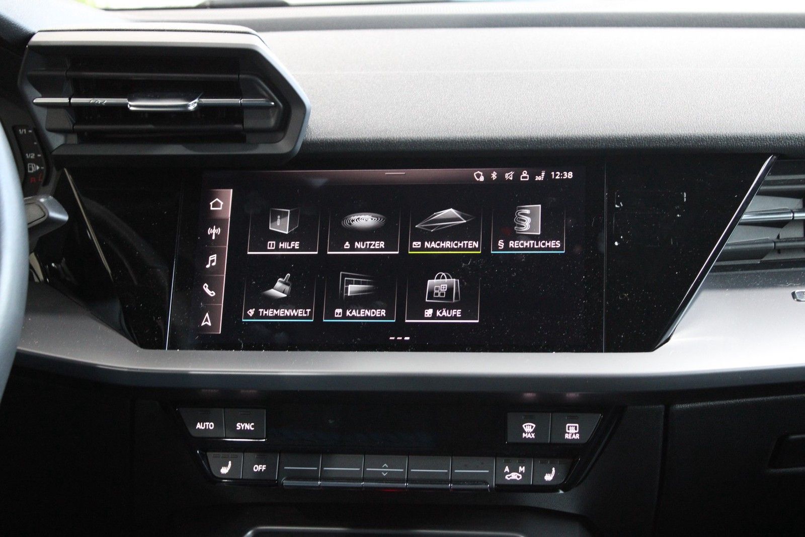 Audi A3 Sportback 35 TFSI Sport - Samsaru's Car Outlet