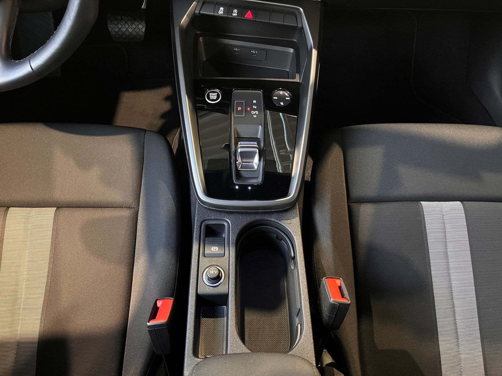 Audi A3 Limousine 35 TDI advanced ACC LED NAVI ALU