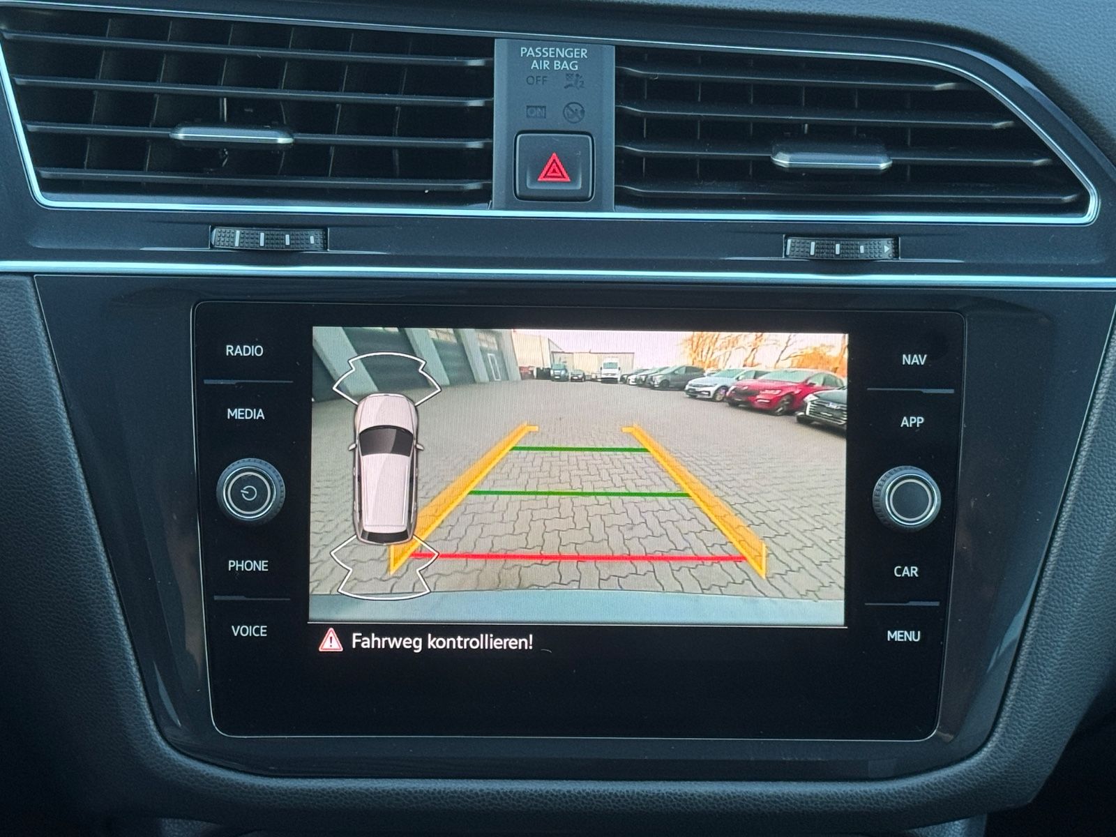 Volkswagen Tiguan Allspace R-Line 4M °B&S°AHK°R-Kamera°