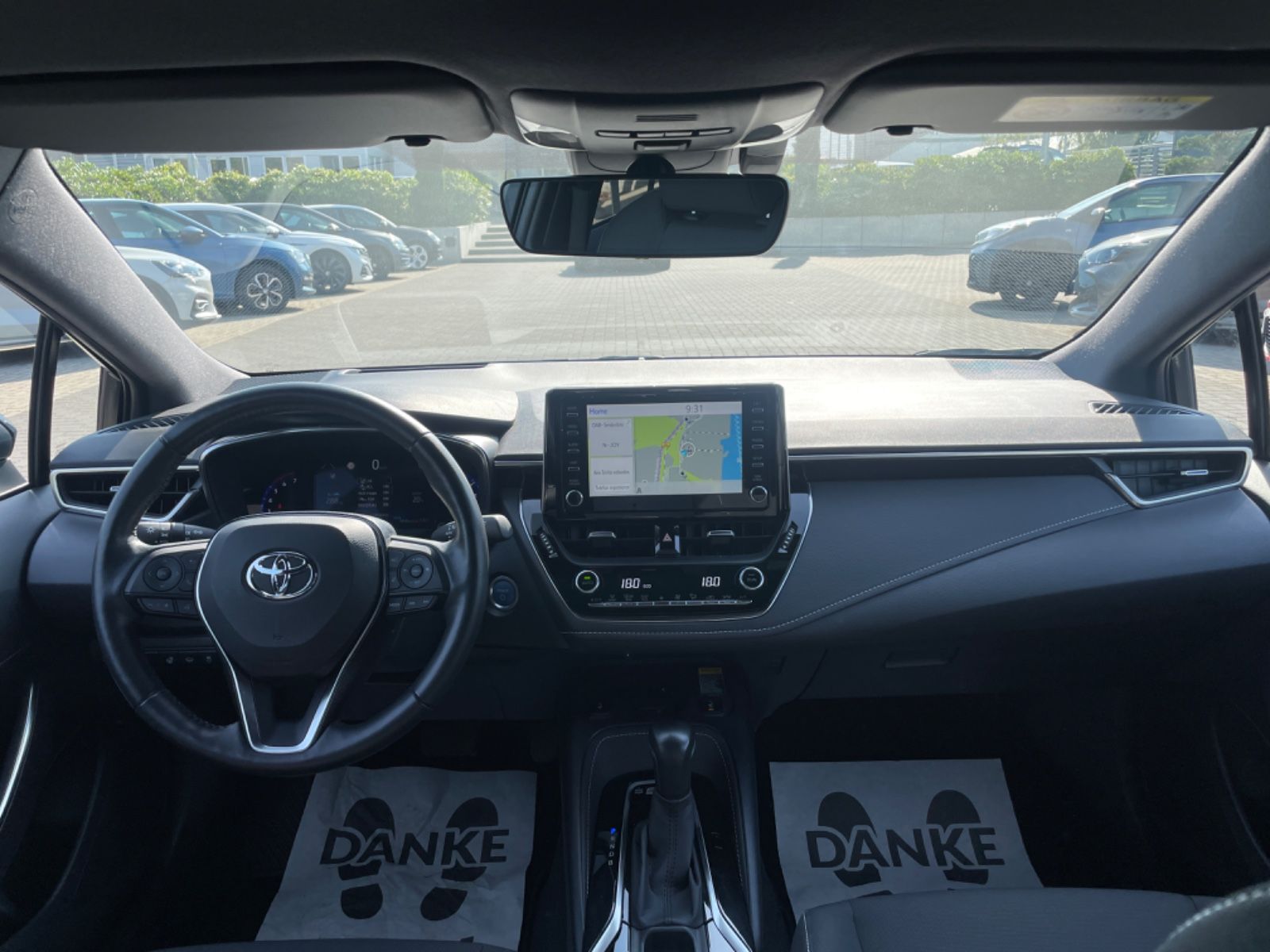 Toyota Corolla Touring Sports Hybrid - Samsaru's Car Outlet