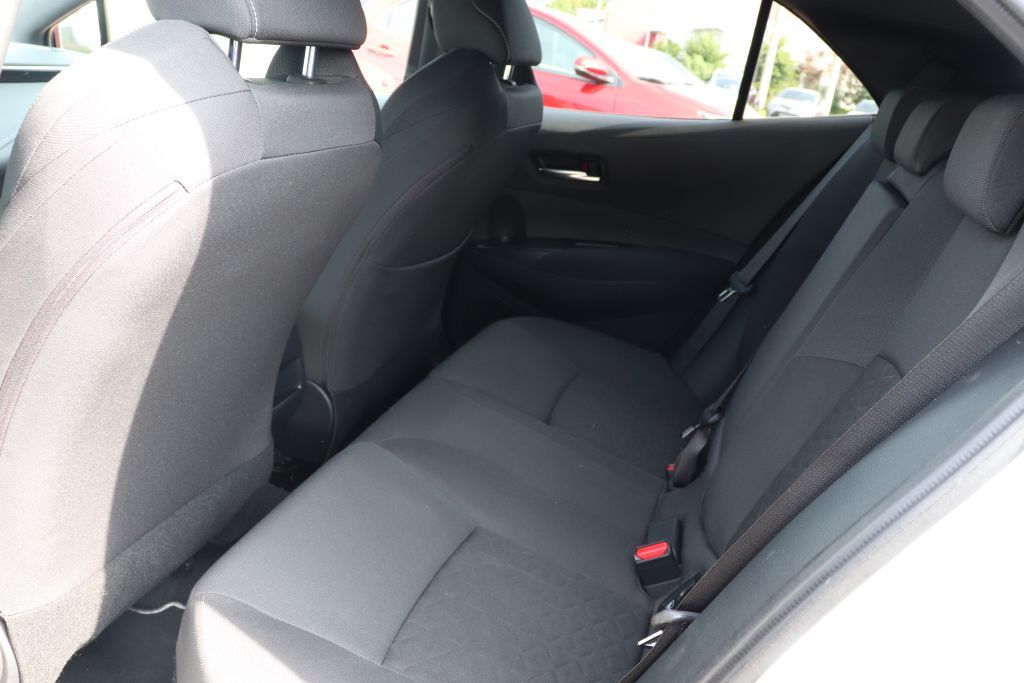 Toyota Corolla 1.8 Hybrid - Samsaru's Car Outlet