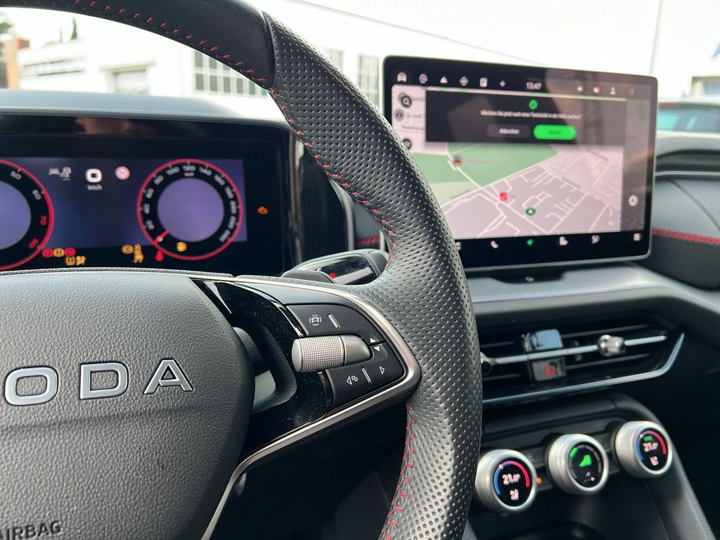 Skoda Kodiaq 2.0 TSI RS 4x4 MATRIX-LED AHK 360° PANO