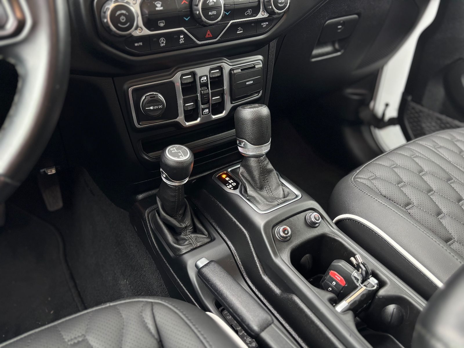 Jeep Wrangler 3.0 Diesel 4x4 UNLIMITED ISLANDER