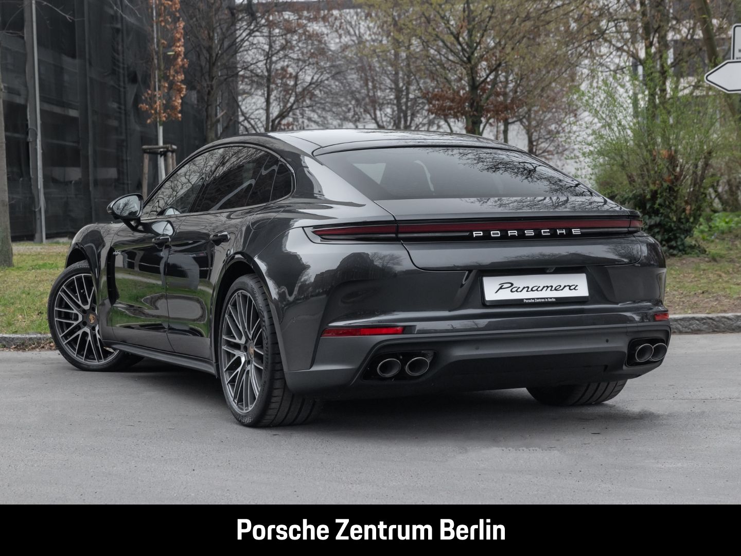 Porsche Panamera 4 E-Hybrid Head-Up InnoDrive Parklenkas