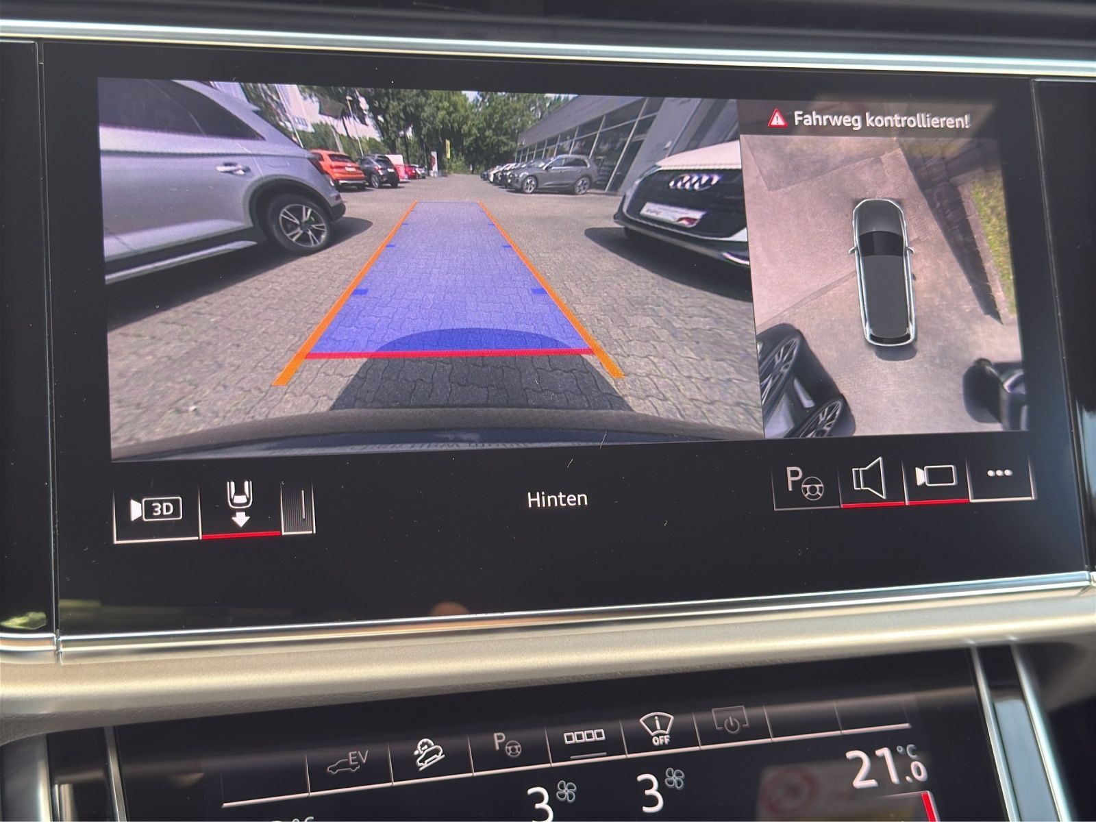 Audi Q7 55 TFSIe Q S LINE LM21 LUFT MATRIX ASSIST