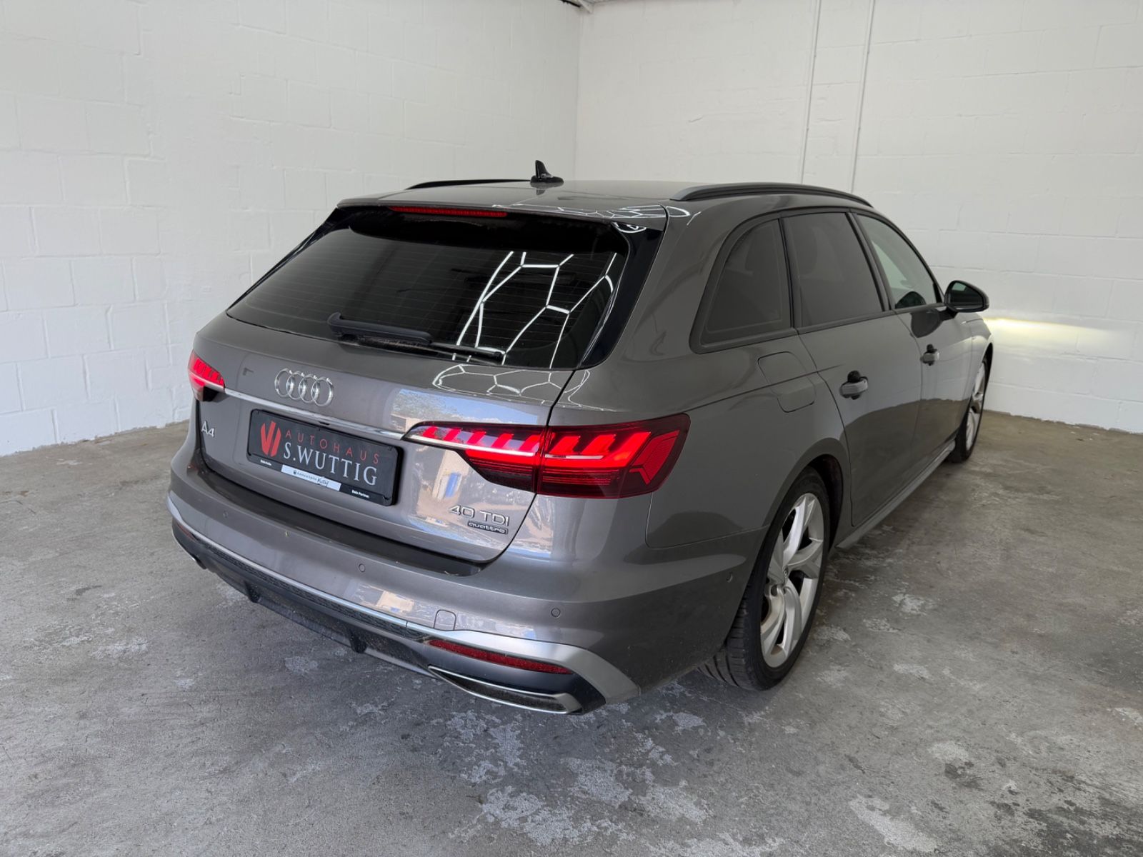 Audi A4 Avant 40 TDI quattro S line+ACC+LED+VIRTUAL+