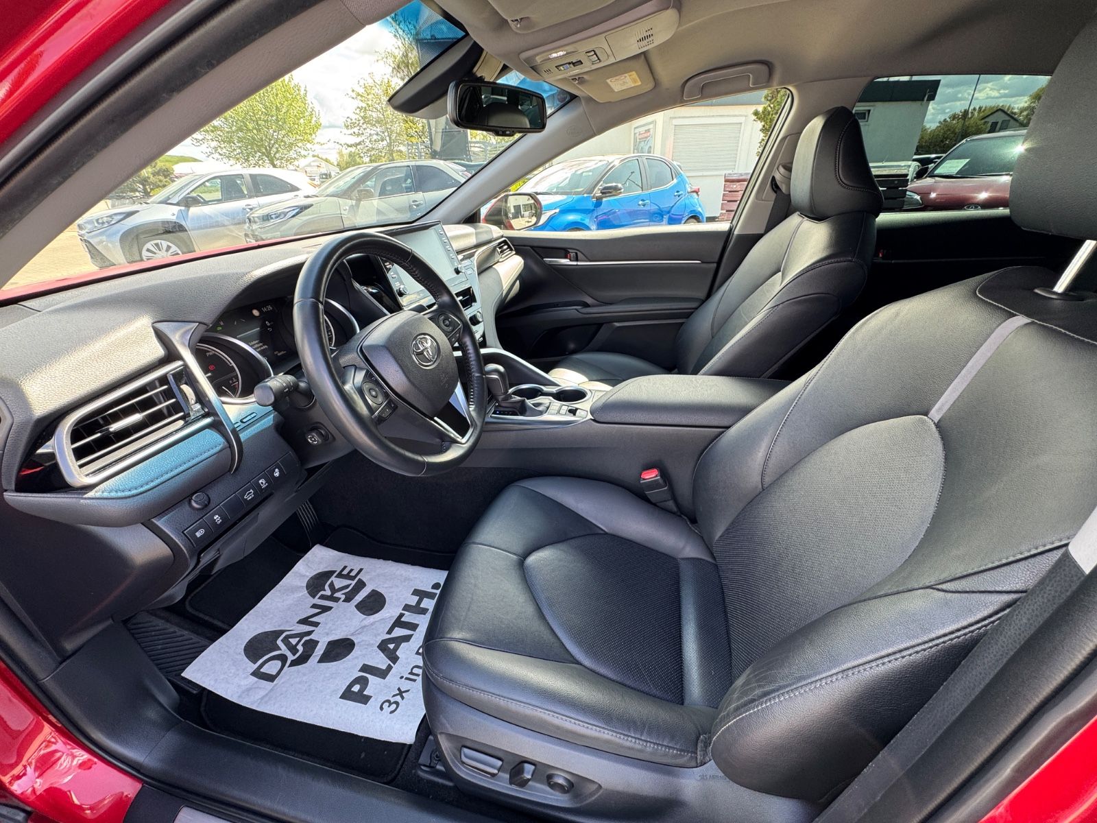 Toyota Camry Hybrid Executive