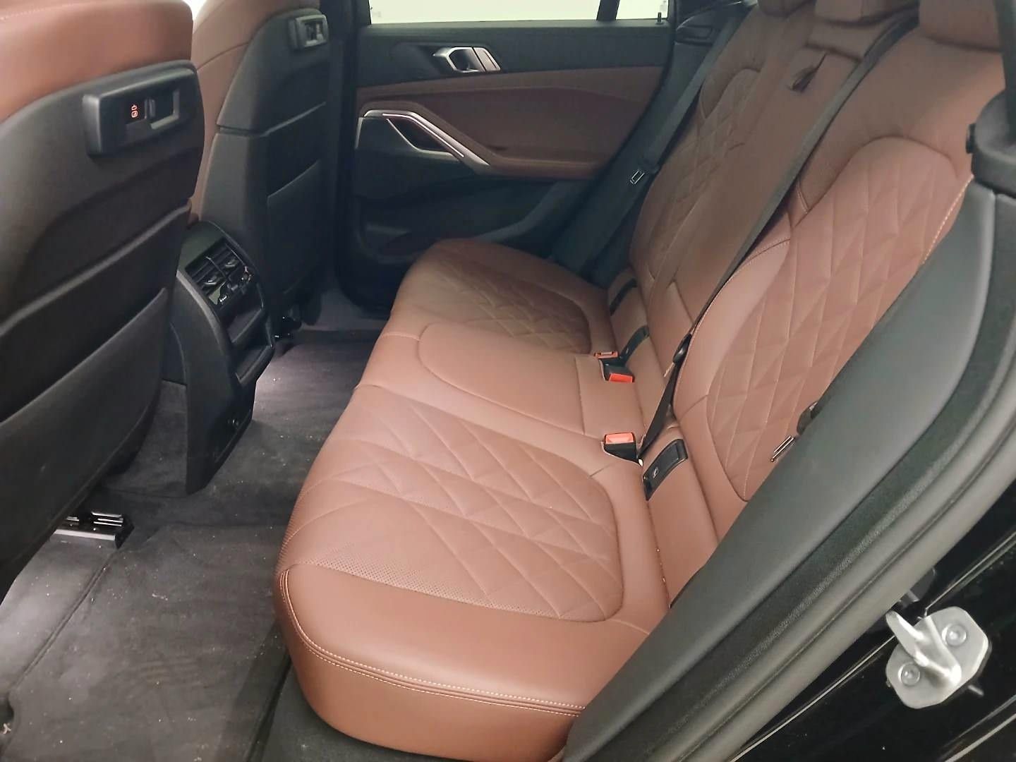 BMW X6 xDrive 30 d M Sport - Samsaru's Car Outlet
