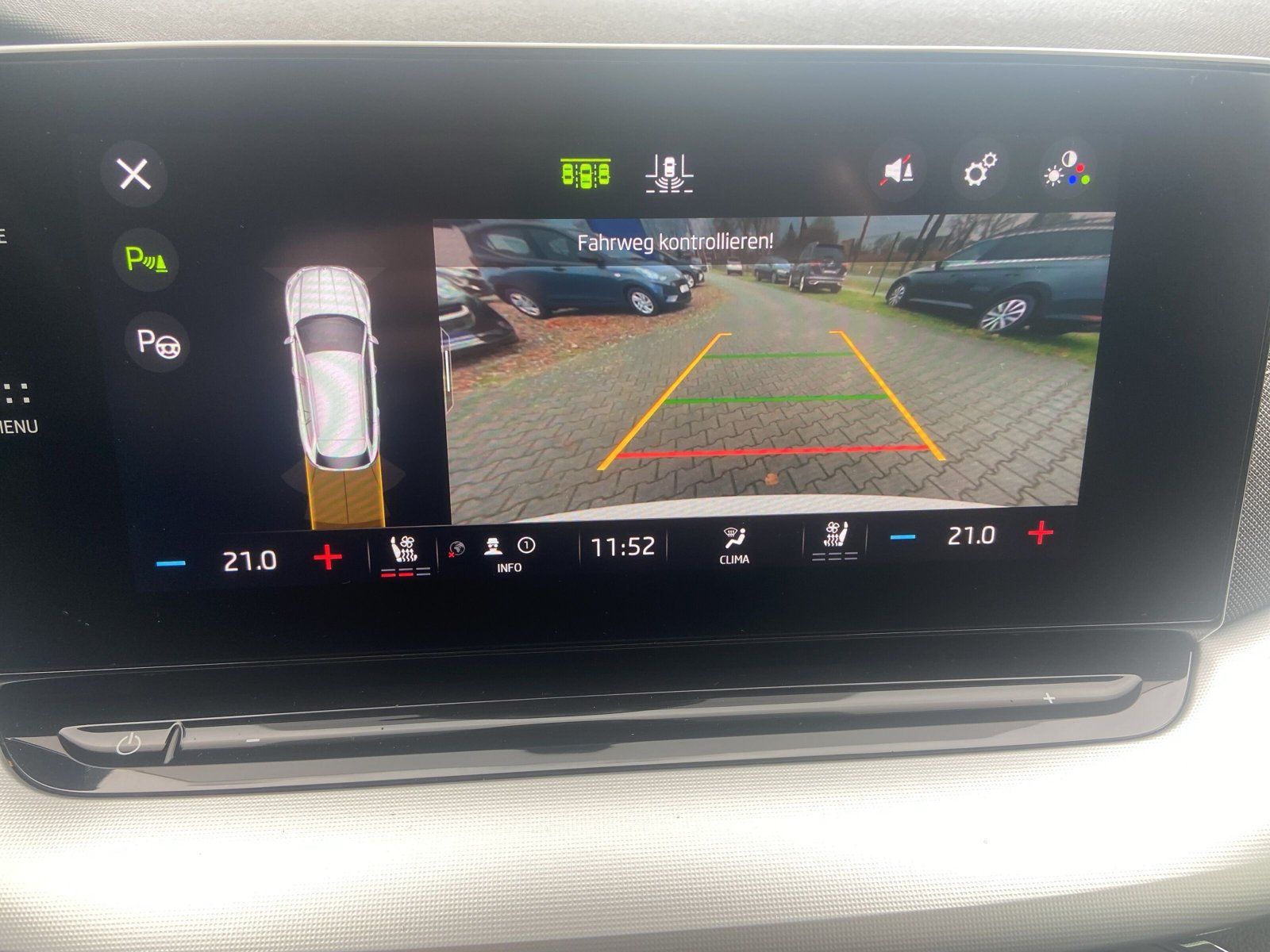 Skoda Octavia Combi 1.4TSI iV DSG Kamera-Leder-Navi