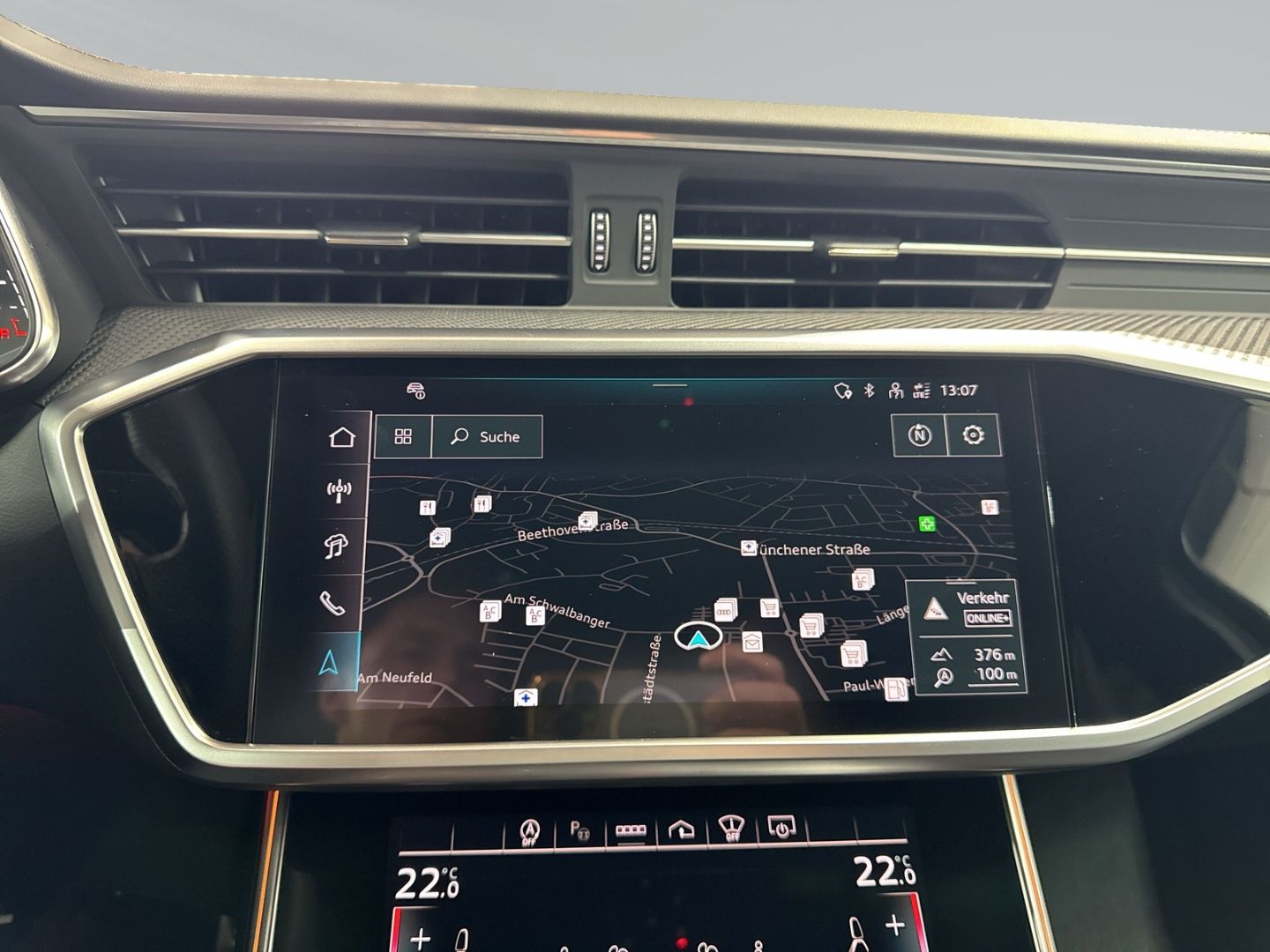 Audi RS6 Avant qu tiptro 360°+AHK+Keramik+Pano+Sthz