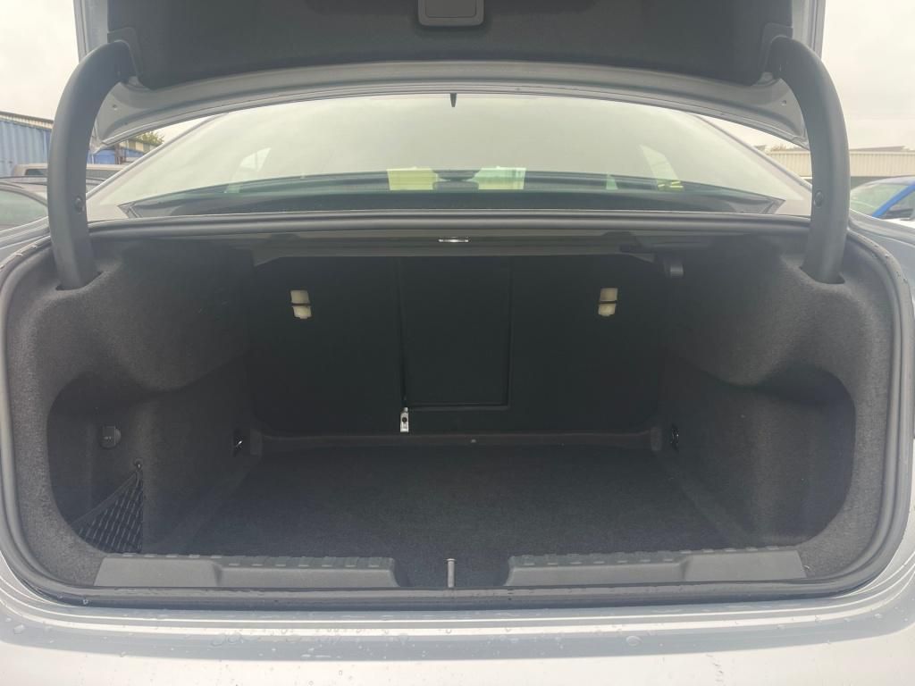 Audi A3 30 TFSI Limousine advanced LED/MMI+/VIRT/ACC