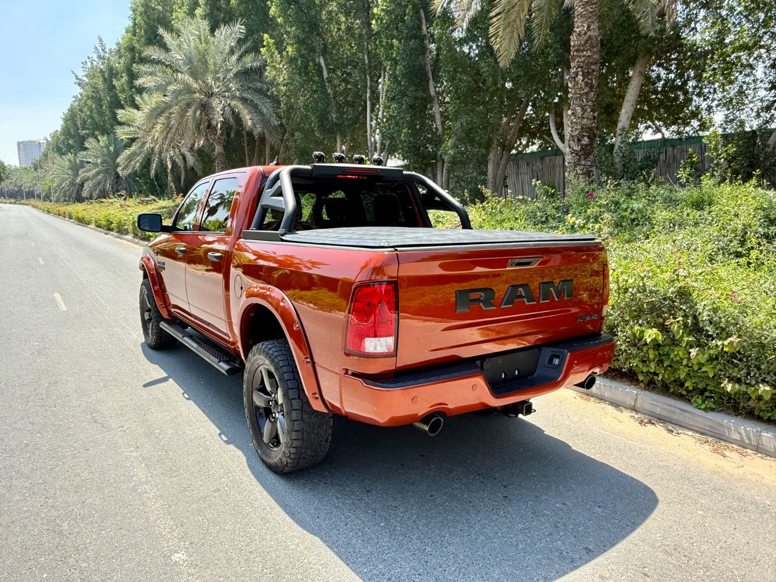 Dodge LPG*V8*4X4*SPORT*AHK*ROLLBAR*OFFROAD*LIFT*GARANT