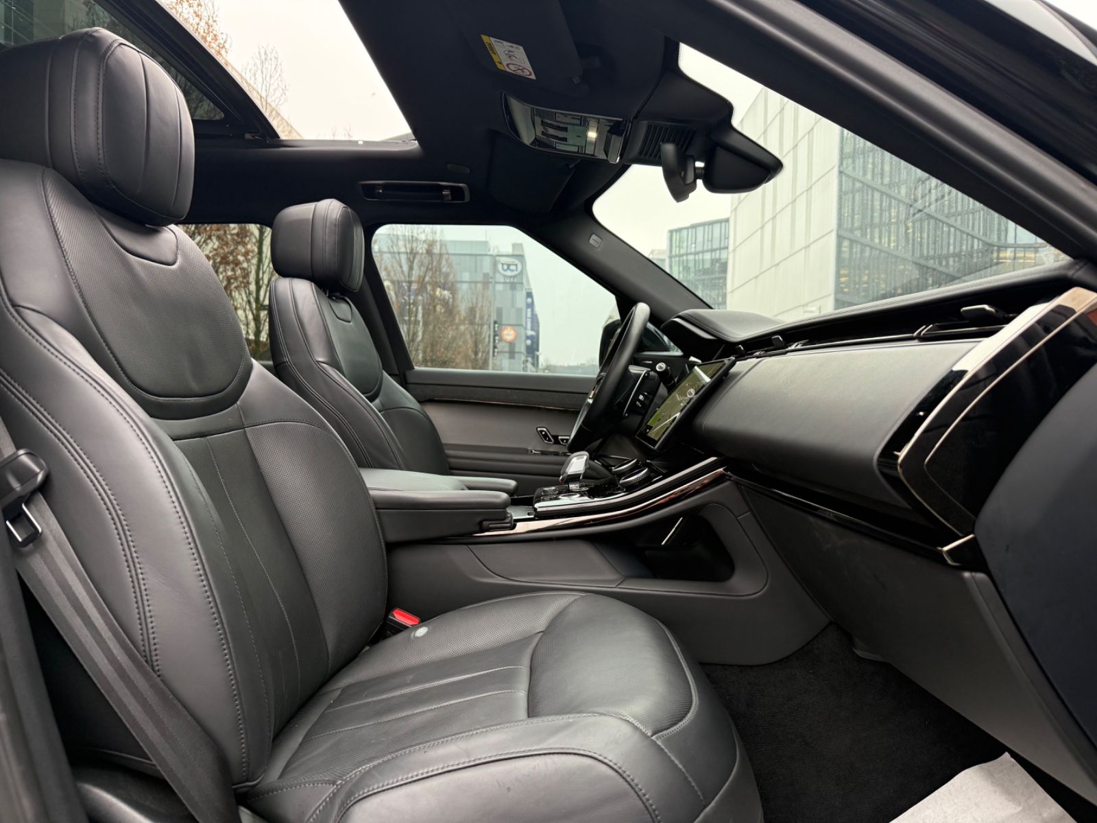 Range Rover Sport Dynamic HSE - Samsaru's Car Outlet