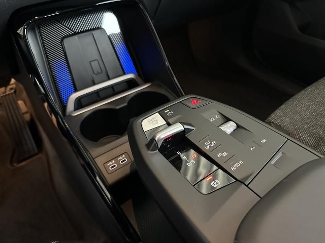 BMW X1 xDrive23i - Samsaru's Car Outlet