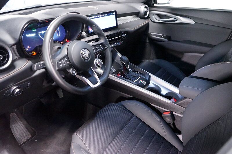 Alfa Romeo Tonale 1.5 VGT Hybrid Ti Aut.*Matrix*Kamera*Keyl