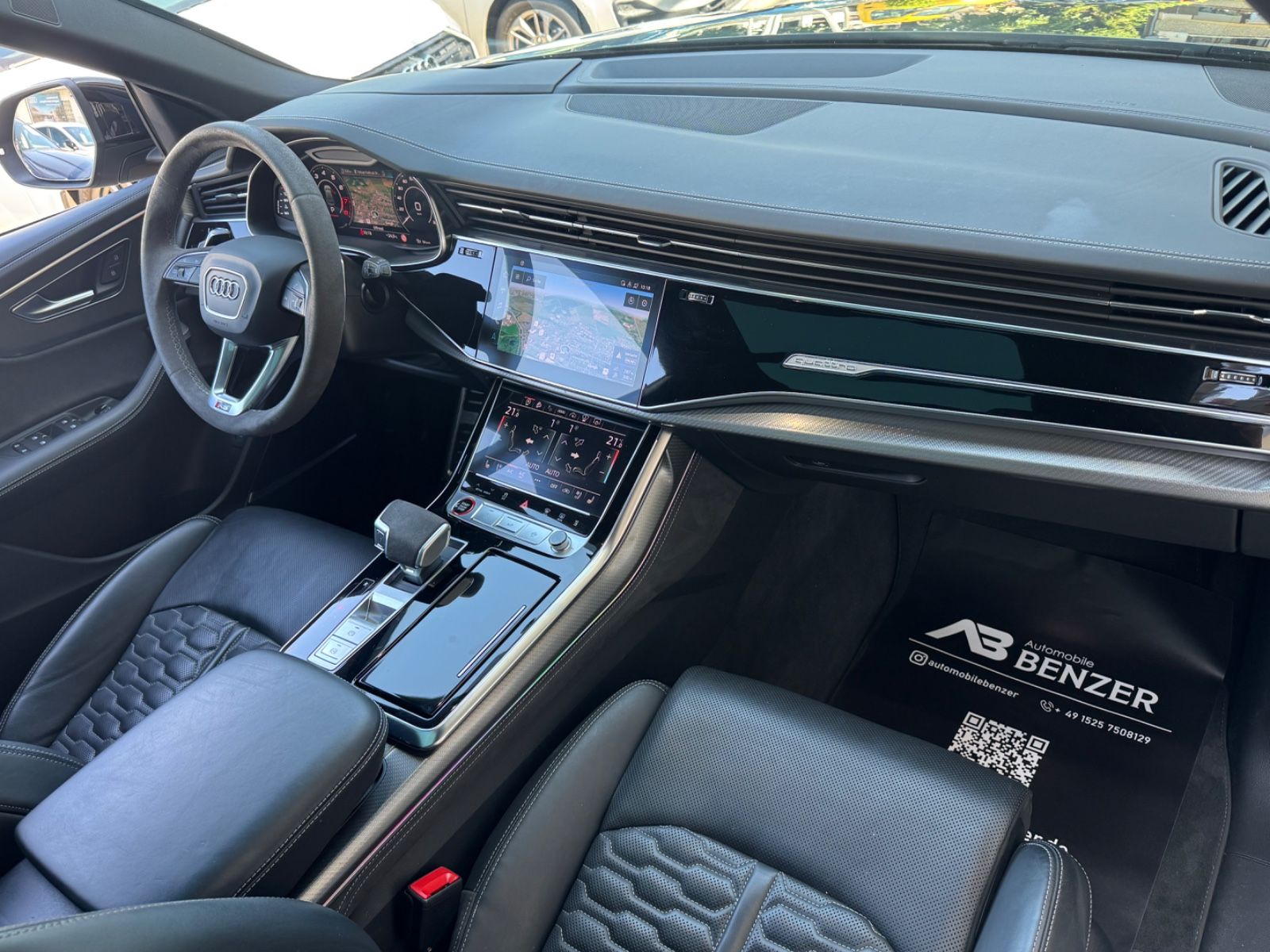 Audi RSQ8/HD-Matrix/PANO/AHK/23"/StdHeiz/BLACK/360°/