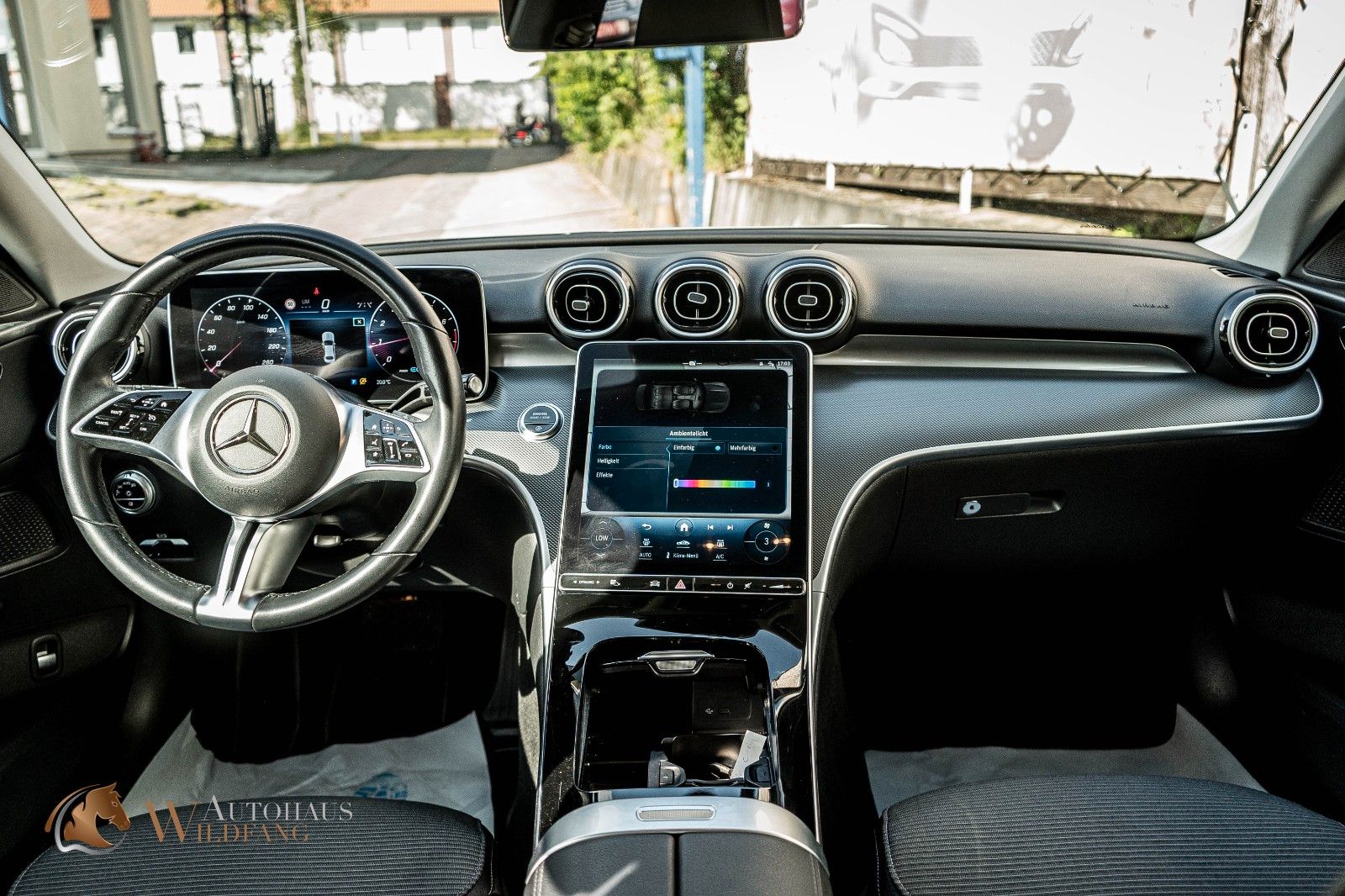 Mercedes-Benz C 180 Lim. Avantgarde - Samsaru's Car Outlet