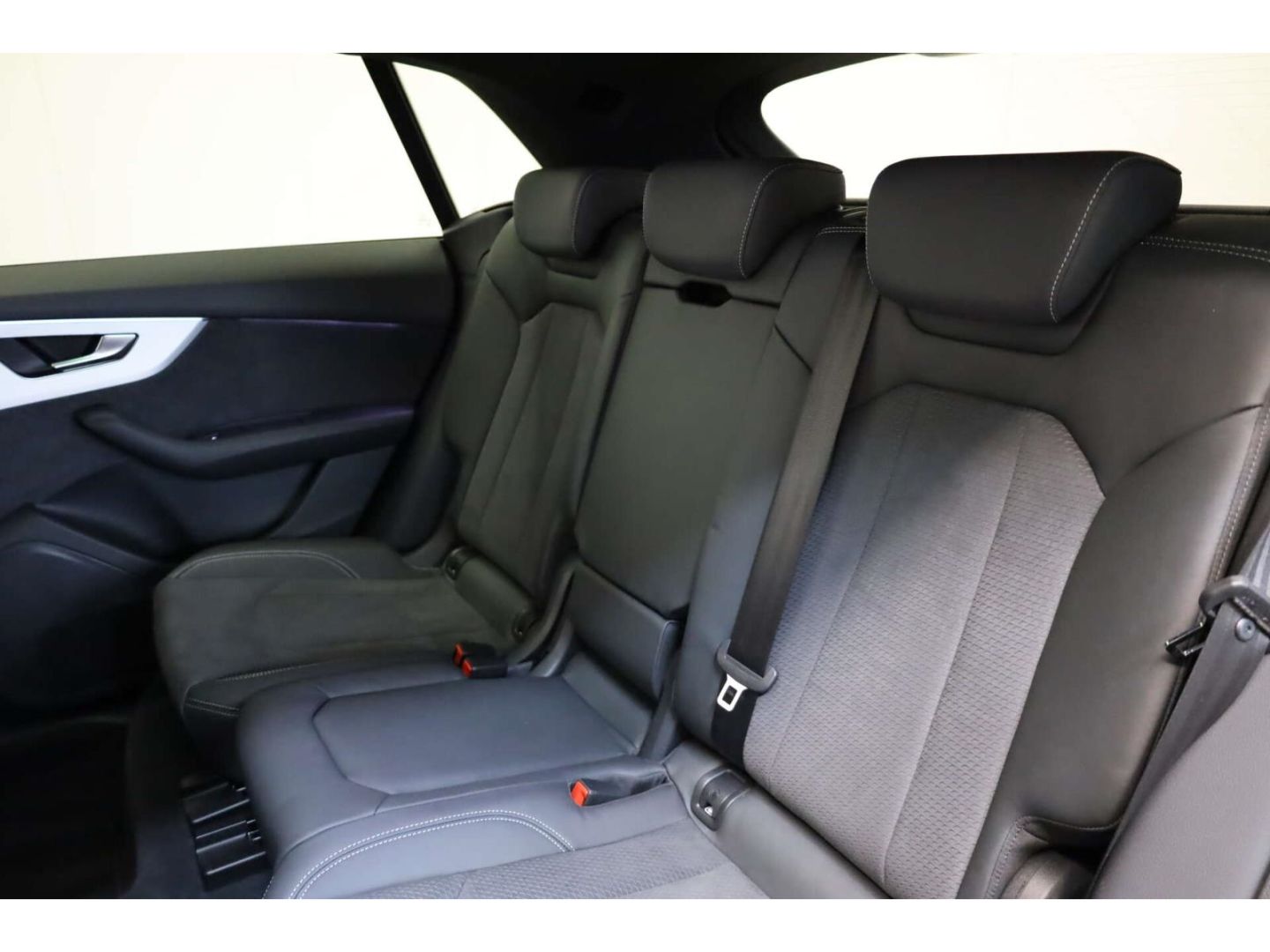 Audi Q8 55 TFSI e quattro S line