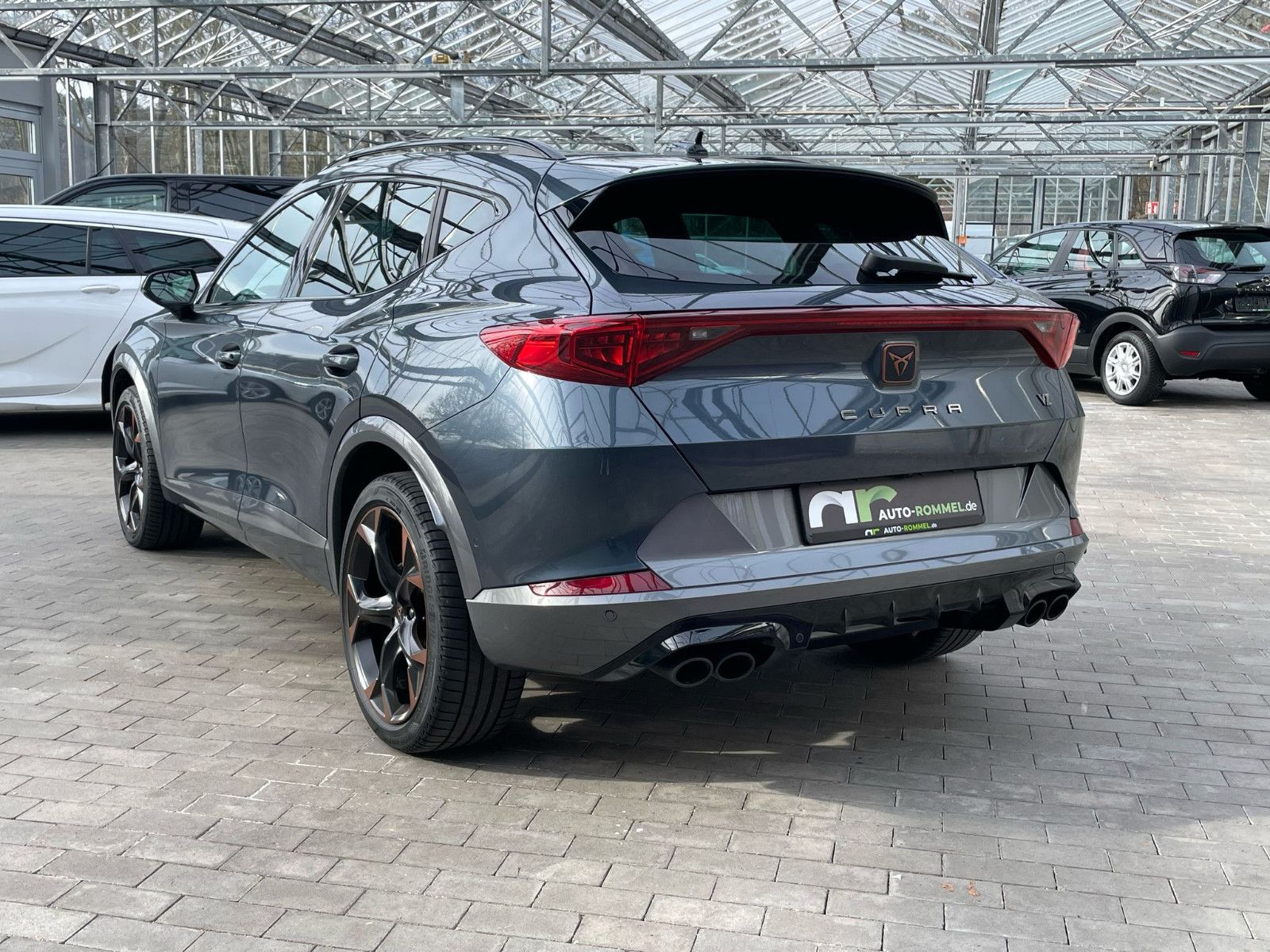 Cupra Formentor VZ 4Drive - Samsaru's Car Outlet