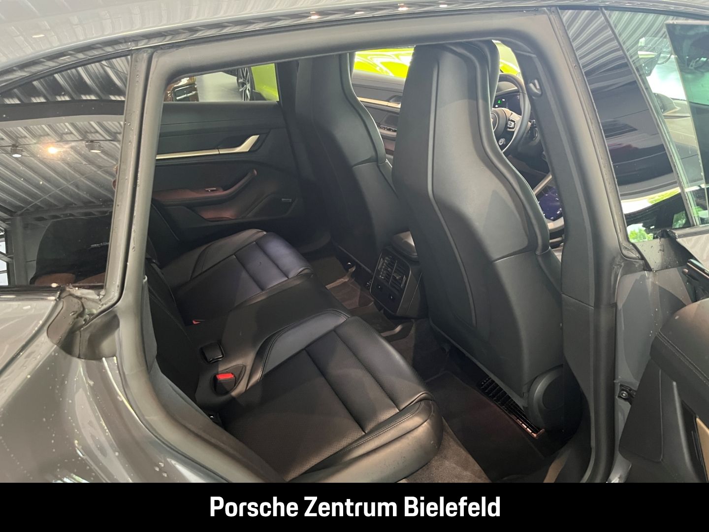Porsche Taycan 4S Cross Turismo Panorama Luftfederung