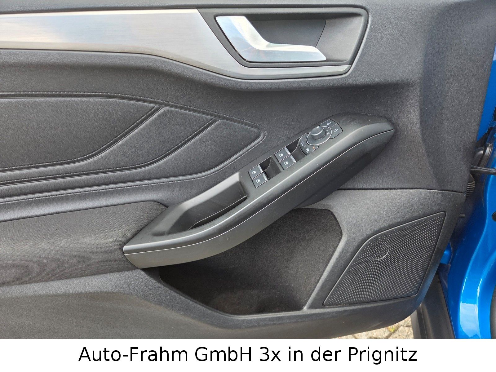 Ford Focus Turnier Titanium LED NAVI