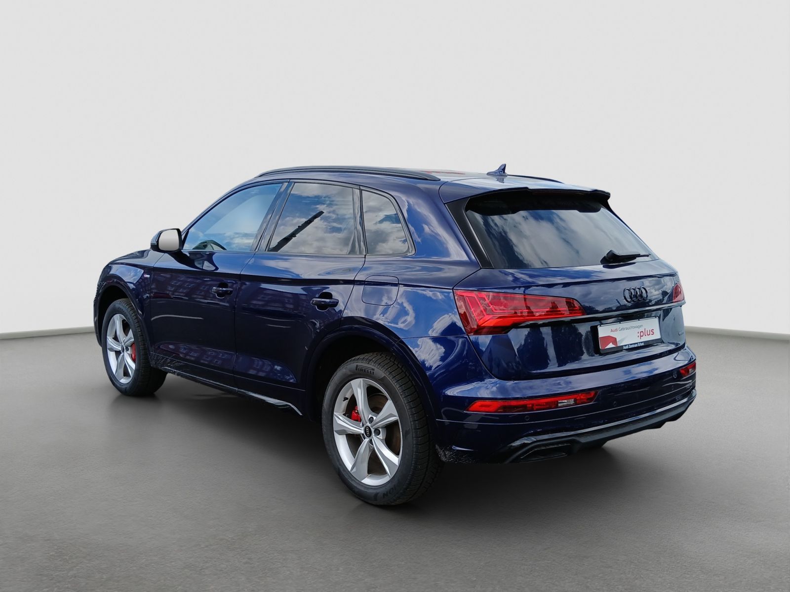 Audi Q5 50 TFSI e quattro S-tronic S line Matrix Stan