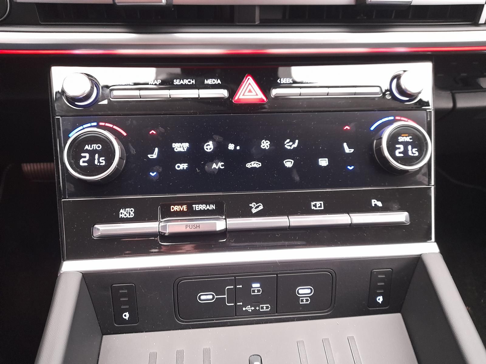 Hyundai SANTA FE 1.6 HEV 4WD - Samsaru's Car Outlet