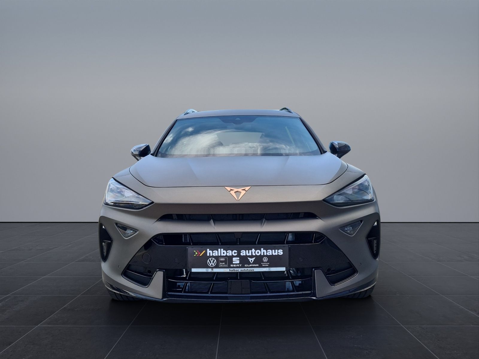 Cupra Formentor VZ 1.5e Hybrid - Samsaru's Car Outlet