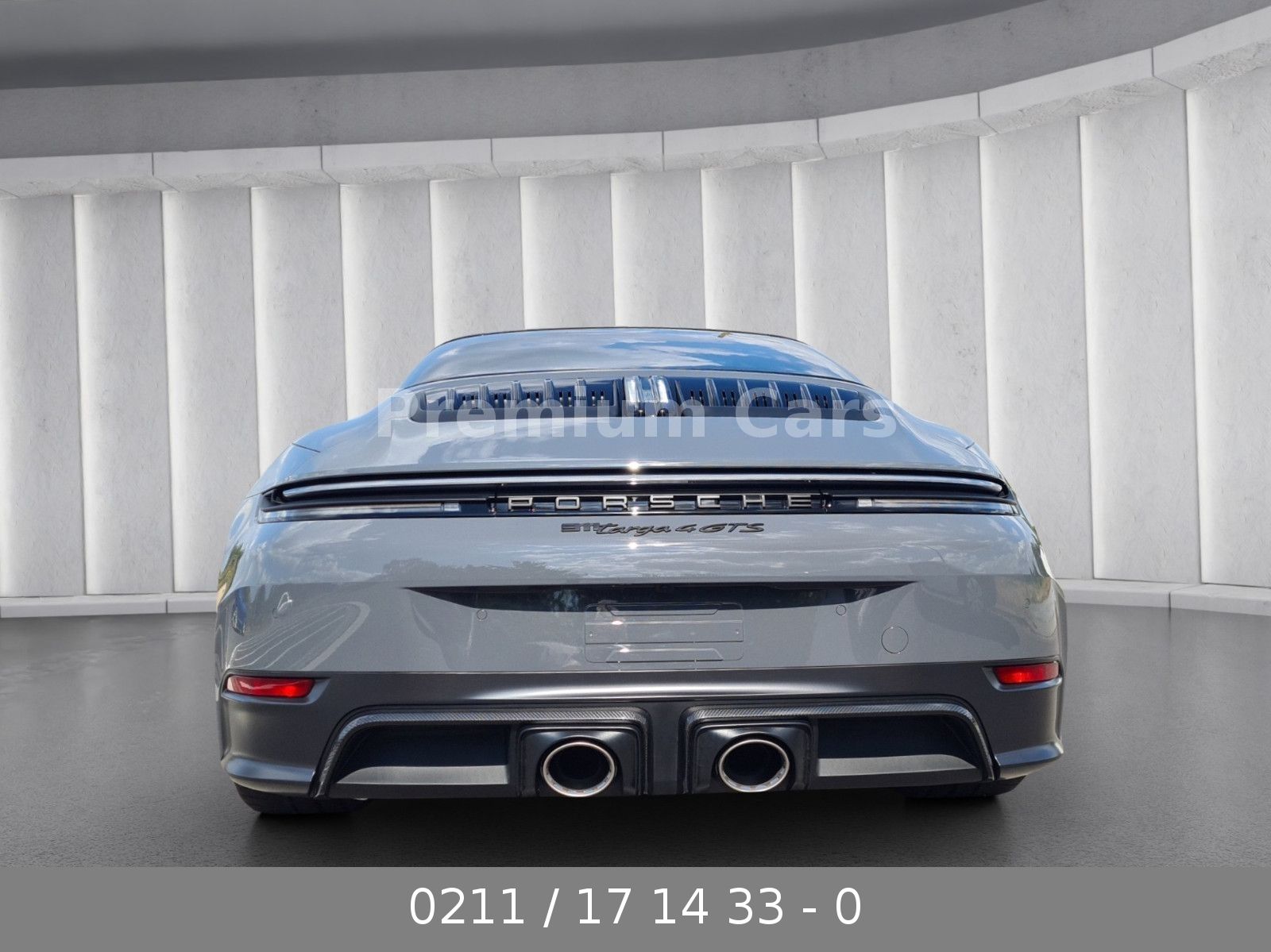 Porsche 911 Targa 4 GTS /SportDesign Carbon / Liftsystem