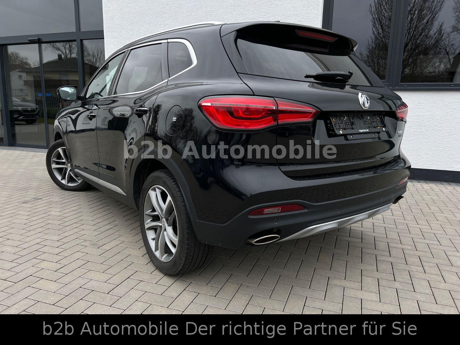 MG EHS Luxury PHEV/Pano/Key/LED/Virtual/18Zoll!!