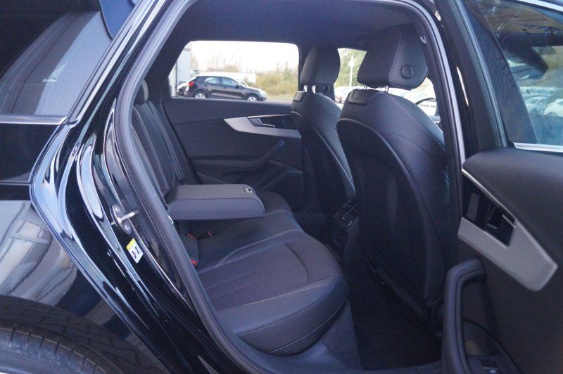 Audi A4 Avant S-Line 40TFSI - Samsaru's Car Outlet
