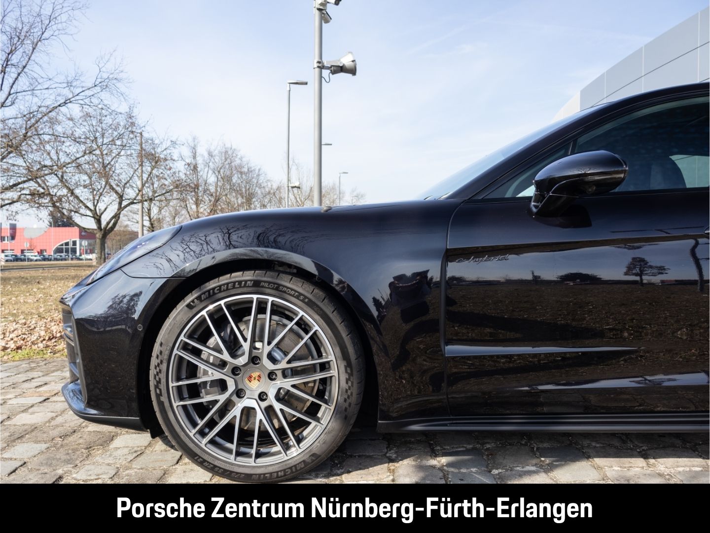 Porsche Panamera 4 E-Hybrid HUD InnoDrive HD-Matrix Luft