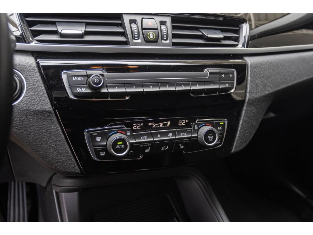 BMW X1 18d - Samsaru's Car Outlet