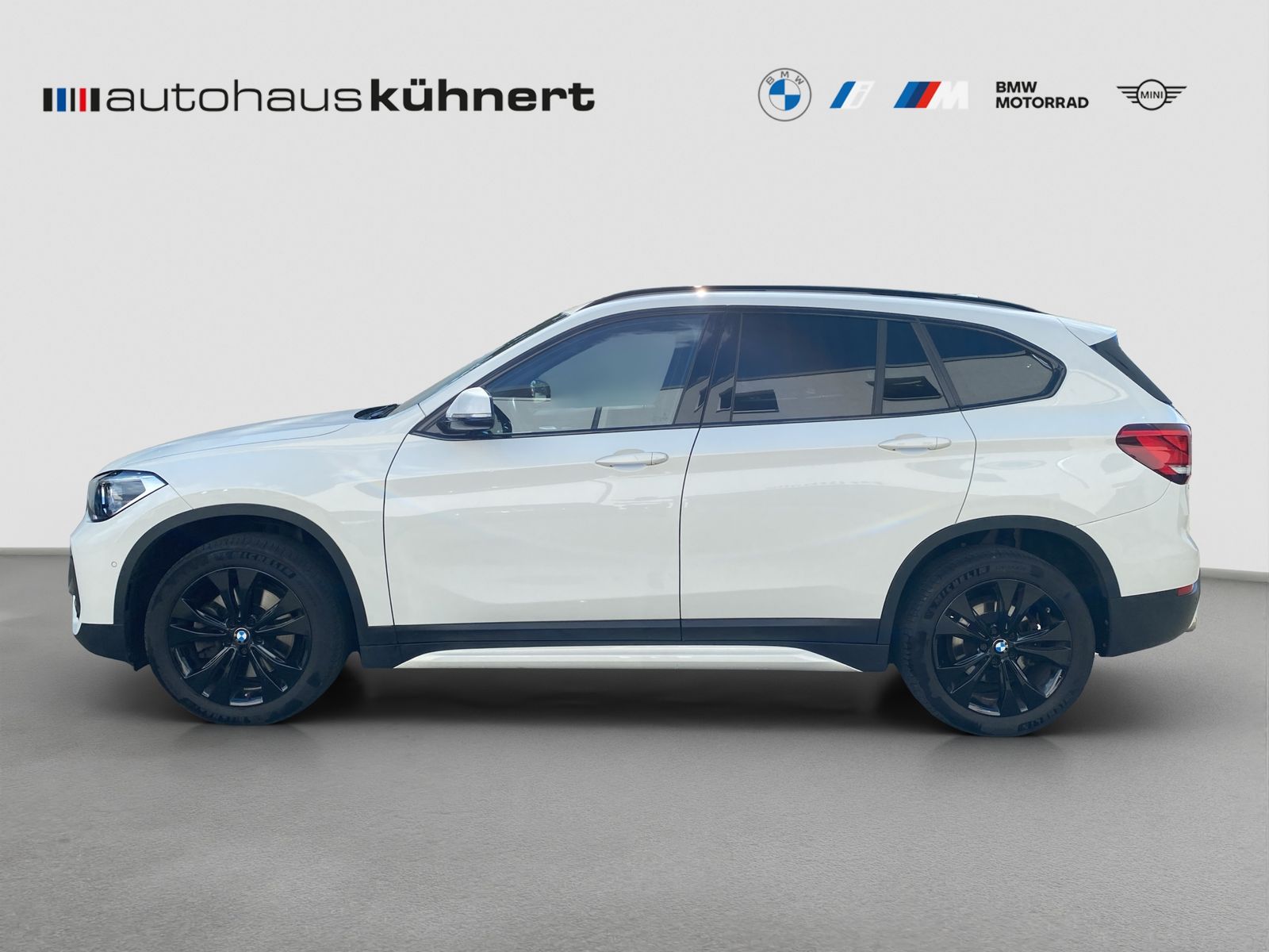 BMW X1 xDrive20d Sport Line - Samsaru's Car Outlet