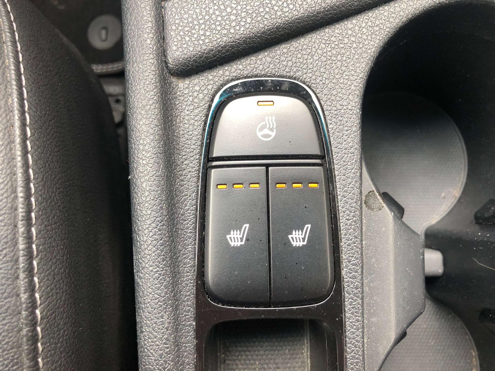 Kia Niro Vision 1.6 HEV DCT - Samsaru's Car Outlet
