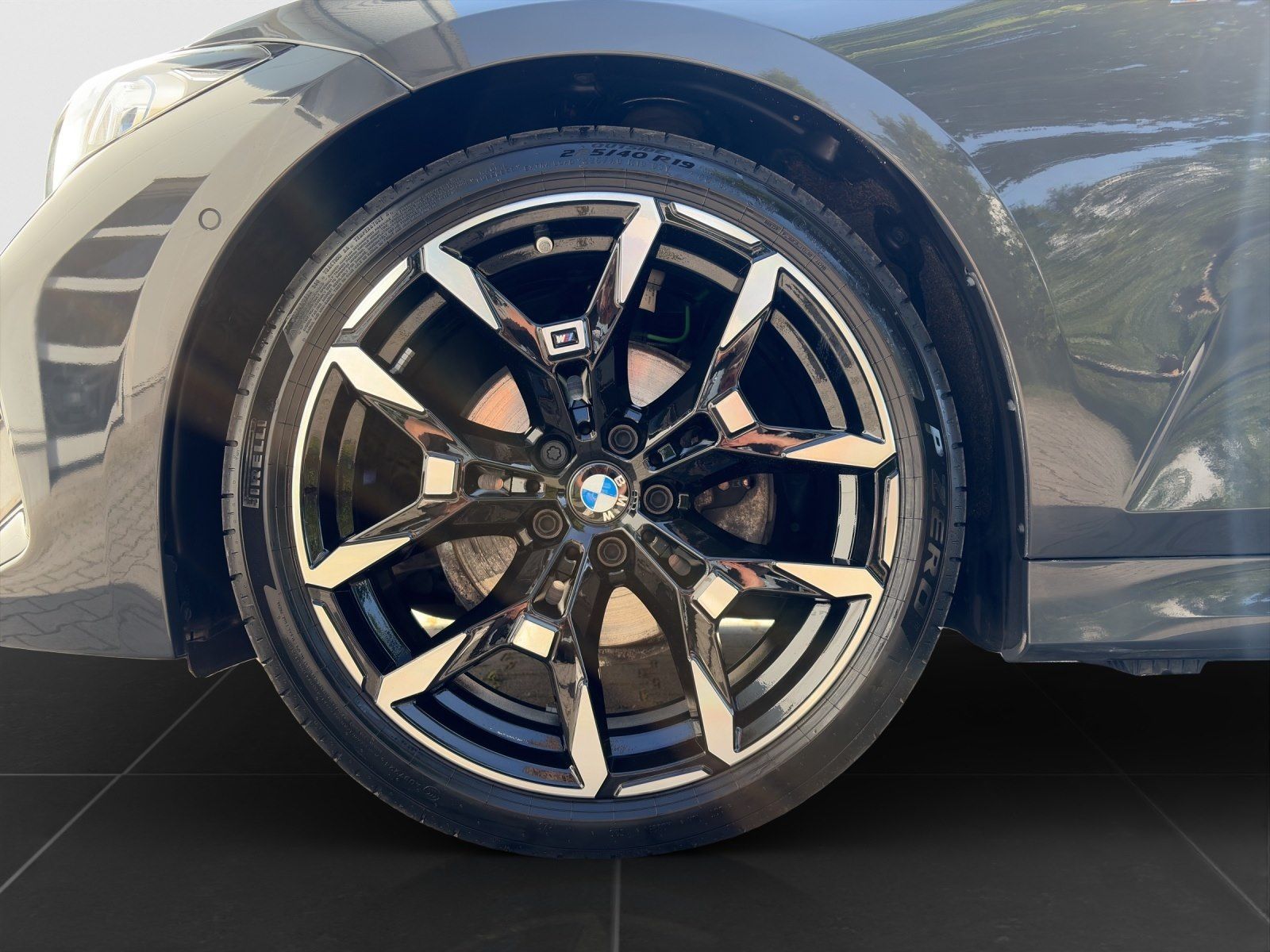 BMW 320i Touring M-Sport AHK HUD DrivAss. ACC ParkAs