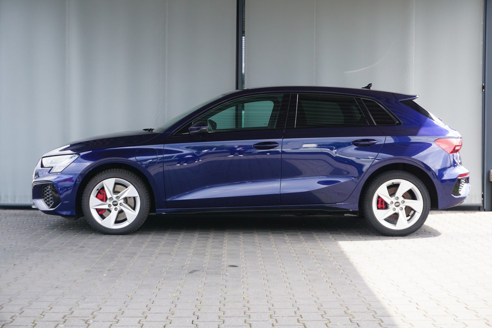 Audi A3 Sportback 45 TFSI e S line - Samsaru's Car Outlet