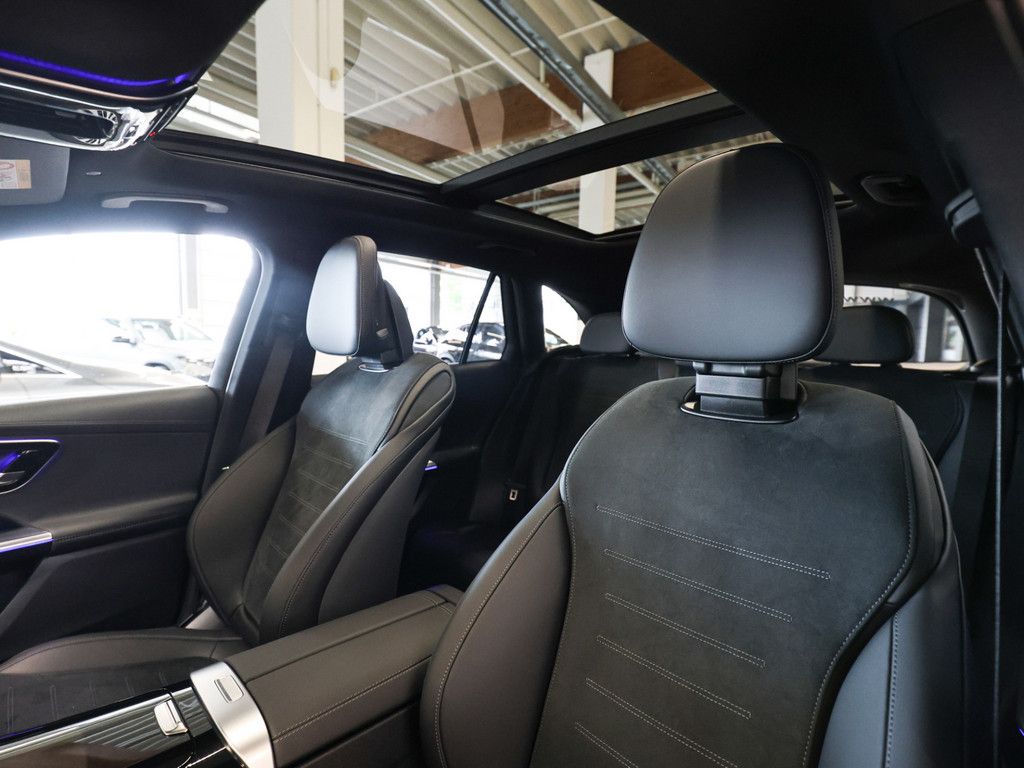 Mercedes-Benz GLC 220 d 4M AMG Edition AHK Distr. LED Pano Nav
