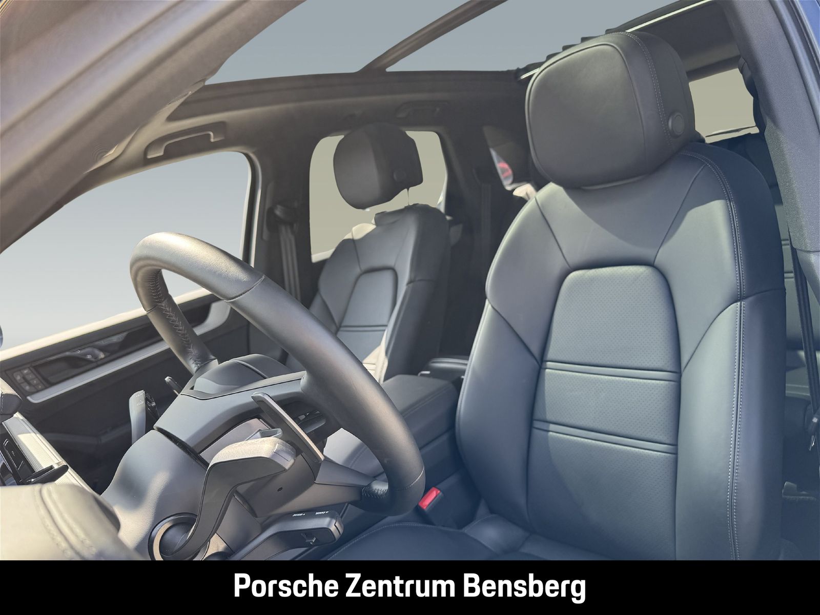 Porsche Cayenne E-Hybrid AHK Pano HUD Matrix SurroundVie